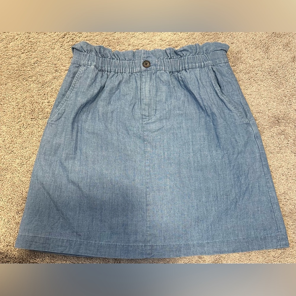 J. CREW size 4, BLUE paper bag waist mini skirt.  NWOT!